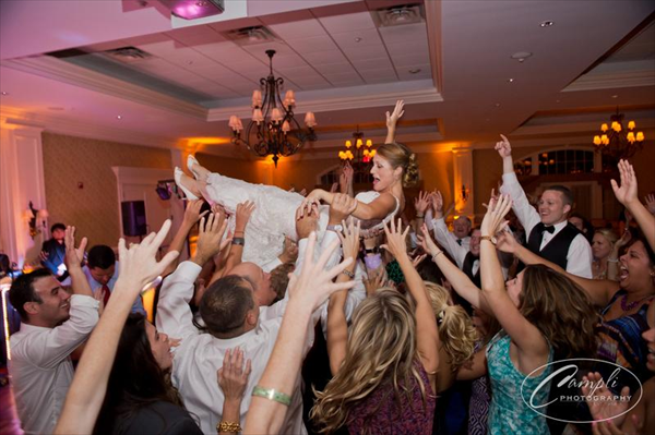 Janis Nowlan Band â€“ Best Philadelphia Wedding Dance Party Band!